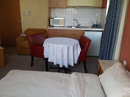 Marom Residence Romema