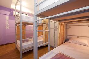 Chinatown Hostel