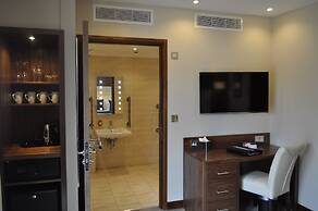 The Devon Hotel