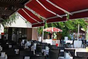 Irem Garden Hotel & Apartments