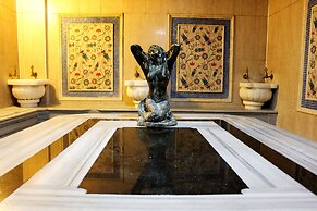 Irem Garden Hotel & Apartments