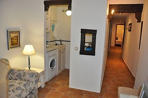 Apartamentos Turísticos Doña María la Brava