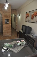 Apartamentos Turísticos Doña María la Brava