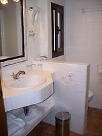 Apartamentos Turísticos Doña María la Brava