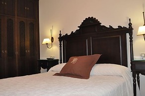 Apartamentos Turísticos Doña María la Brava