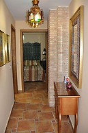 Apartamentos Turísticos Doña María la Brava