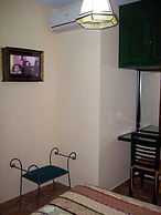 Apartamentos Turísticos Doña María la Brava