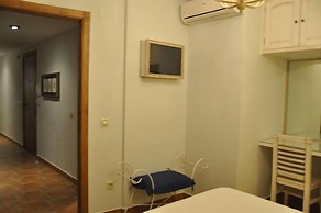 Apartamentos Turísticos Doña María la Brava