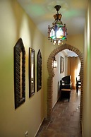 Apartamentos Turísticos Doña María la Brava
