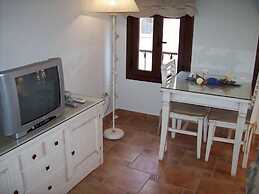 Apartamentos Turísticos Doña María la Brava