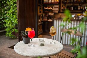 Boutique Villa Liberty - Depandance Hotel - Borgo Capitano Collection