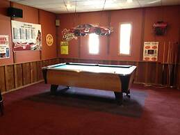 Cedar Inn