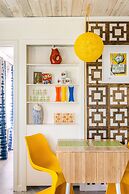 Sunset Inn & Cottages