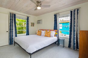 Sunset Inn & Cottages