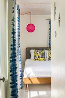 Sunset Inn & Cottages