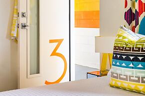 Sunset Inn & Cottages