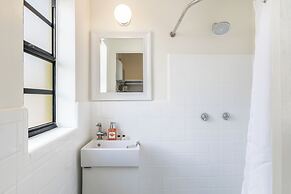 Sunset Inn & Cottages