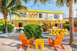 Sunset Inn & Cottages