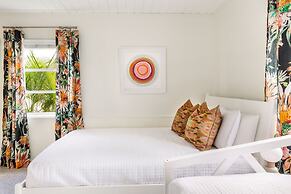 Sunset Inn & Cottages