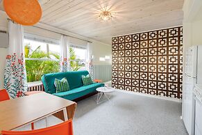 Sunset Inn & Cottages