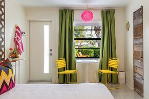 Sunset Inn & Cottages