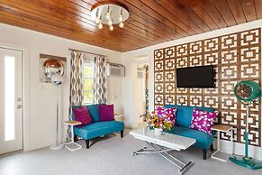 Sunset Inn & Cottages