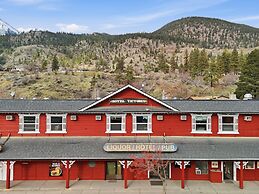 Lillooet Hotel Victoria
