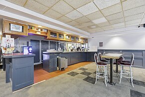 Lillooet Hotel Victoria