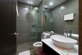 Lenox Hotel