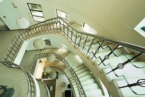 Lenox Hotel