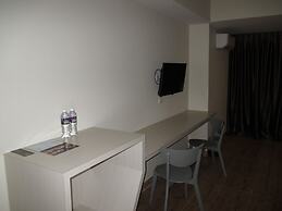 Nite & Day Batam Jodoh Square