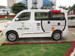 Nite & Day Batam Jodoh Square