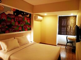 Nite & Day Batam Jodoh Square