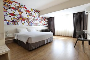 Nite & Day Batam Jodoh Square