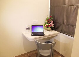 Nite & Day Batam Jodoh Square