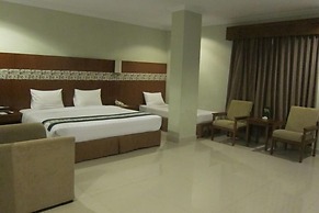 Cakra Kembang Hotel