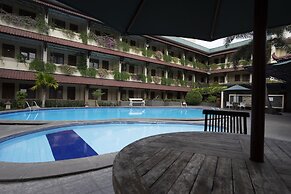Cakra Kembang Hotel