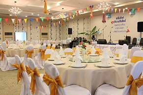 Prachuap Grand Hotel