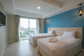 Prachuap Grand Hotel