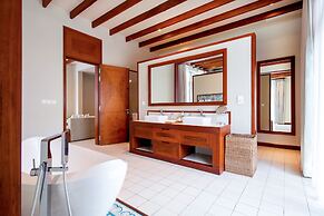 FLC Luxury Resort Samson