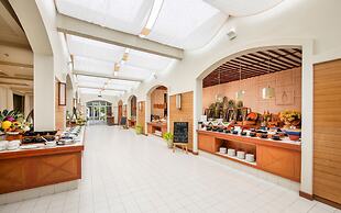 FLC Luxury Resort Samson