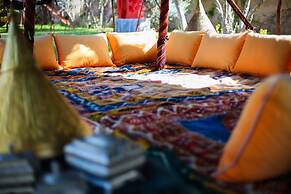 Le Clos des Oliviers by KMV