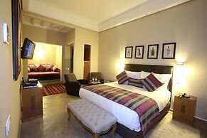 Le Clos des Oliviers by KMV