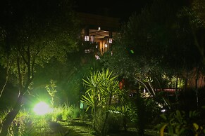 Le Clos des Oliviers by KMV