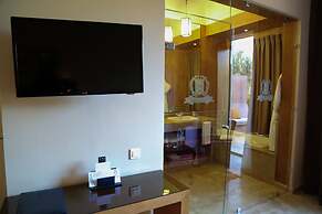 Le Clos des Oliviers by KMV