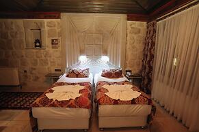 Alaturca House