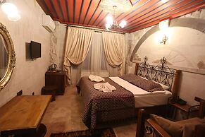 Alaturca House
