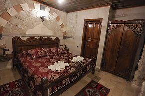 Alaturca House
