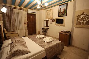 Alaturca House
