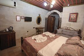 Alaturca House